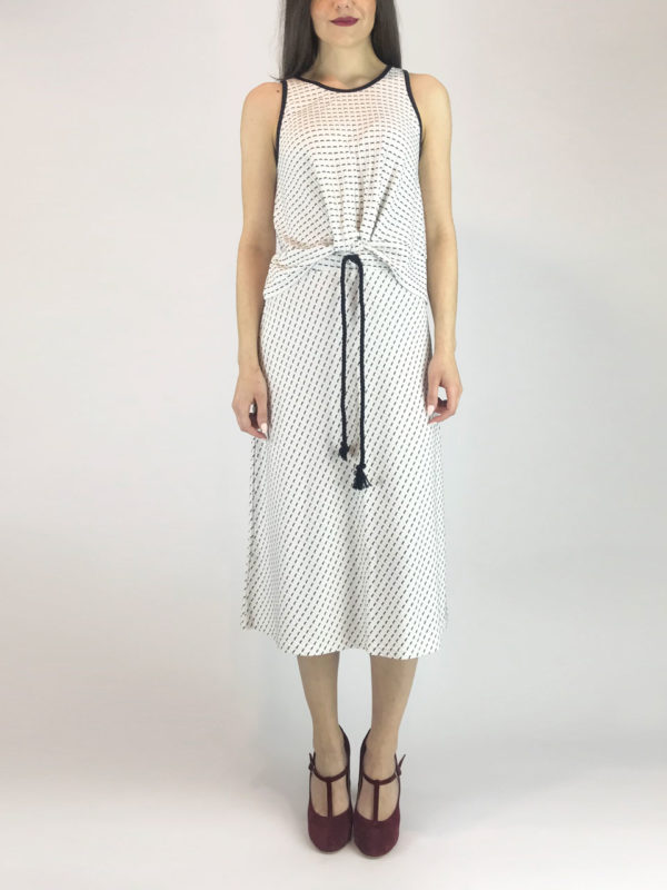 Ofilia's White Skirt