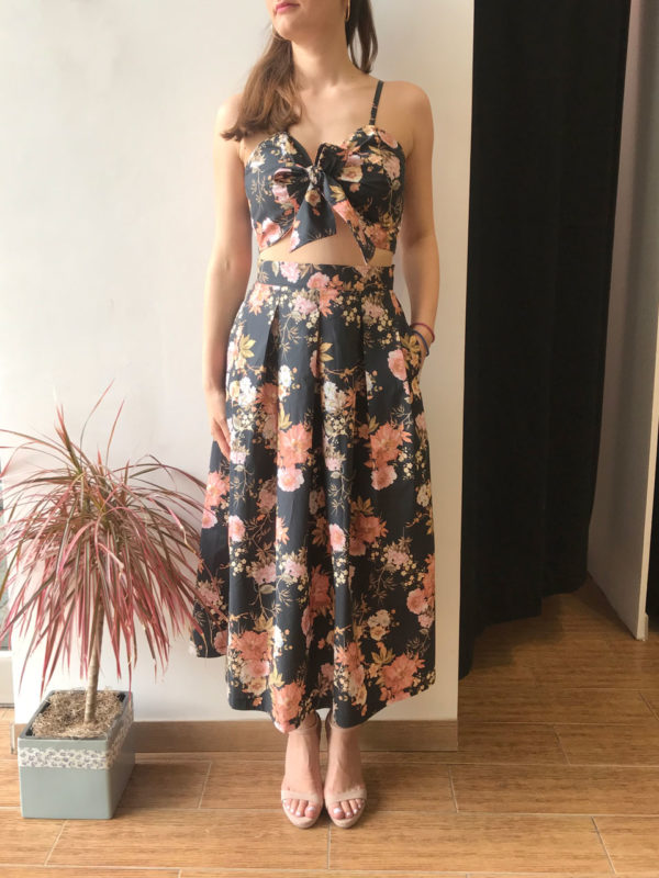 Milkwhite Black Floral Top