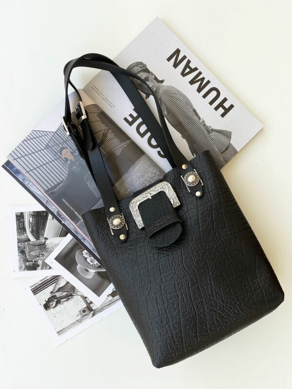 Individual Wire to Wire Shoulder Bag - Image 4