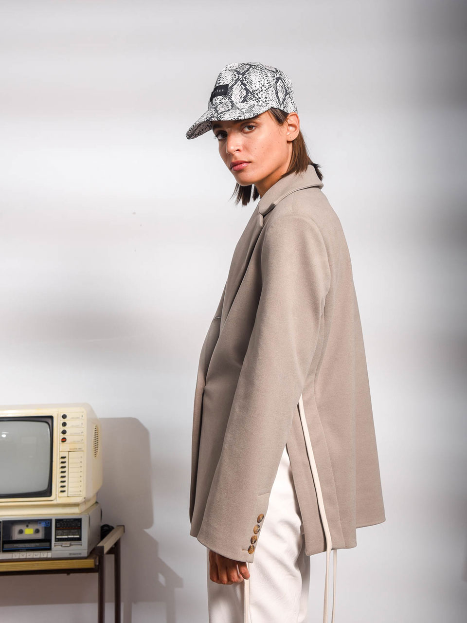 Arpyes Cluedo Blazer Grey