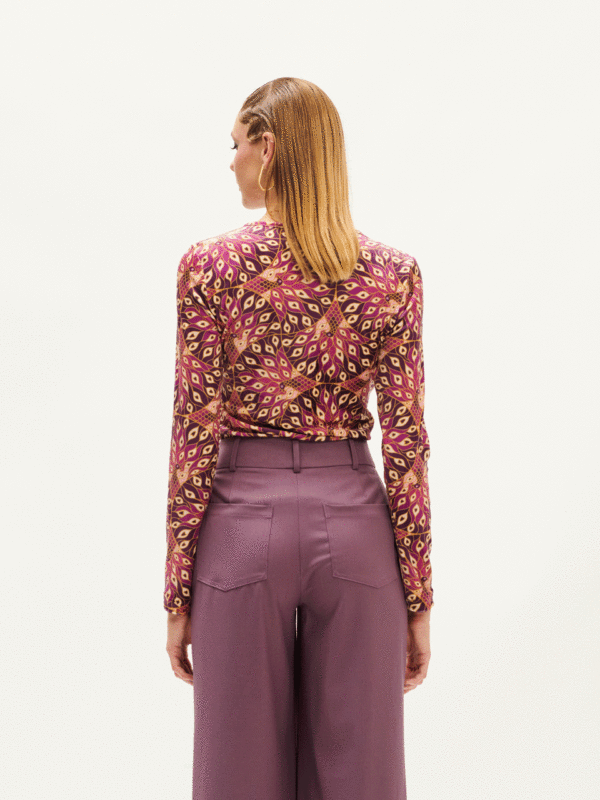 We are Velour Top Peacock Purple