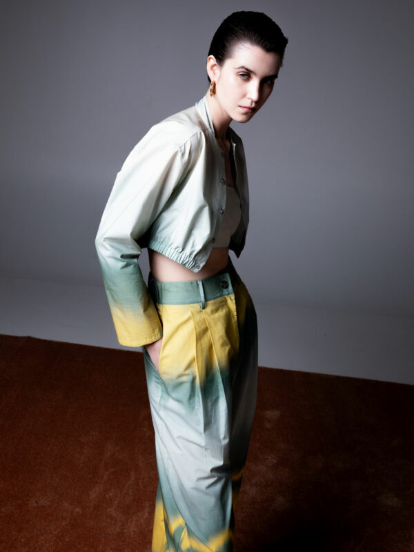 Milkwhite Cropped Shirt Green - Image 2