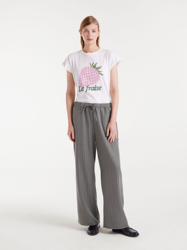 Compania Fantastica White T-shirt with Le Fraise Print