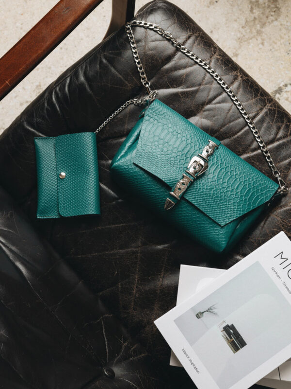 Individual "The river" Shoulder Bag Forest Green