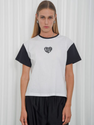 Arpyes Stone Heart Tee Black